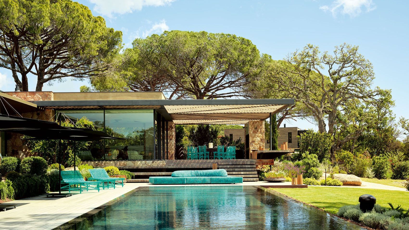   On the Rocks Outdoor and A&rsquo;mare.  The sofa upholstered in Every Stone Amazonite and the outdoor furniture collection reflect the pools light and colours 