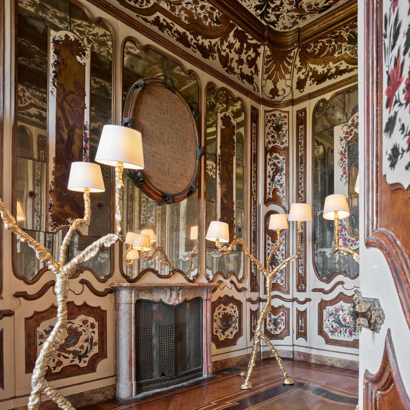  Ines . The lamp echoes the exotic ornate of the Japanese lounge. 