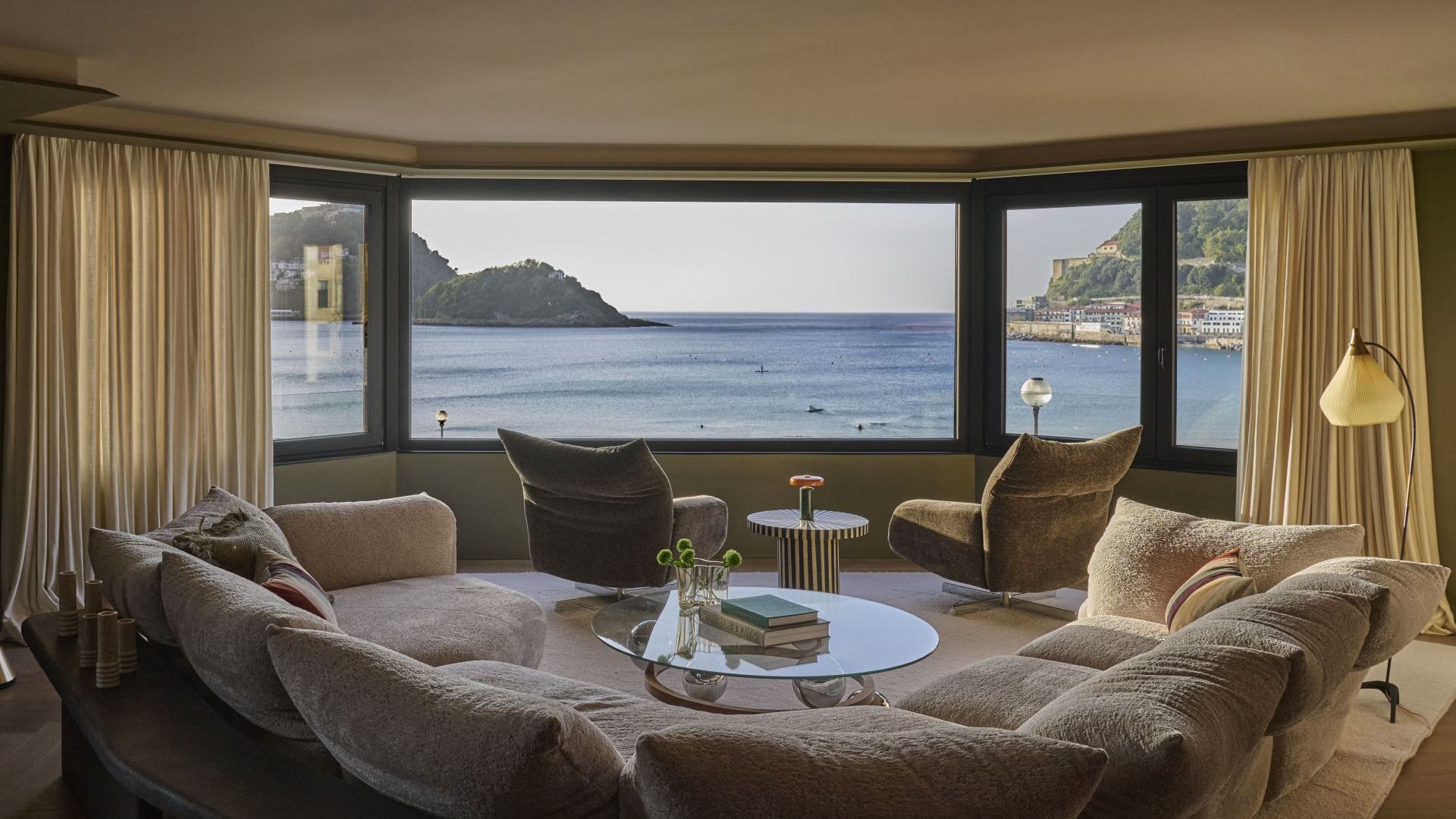 House in San Sebastian - image 1